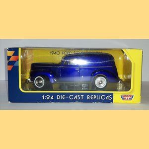 Motor Max 1940 Ford Sedan Delivery Die Cast 1:24